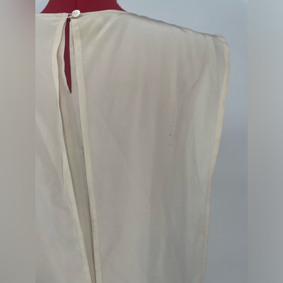 Vintage Silk Cream Layered Sleeveless Blouse - Picture 10 of 11
